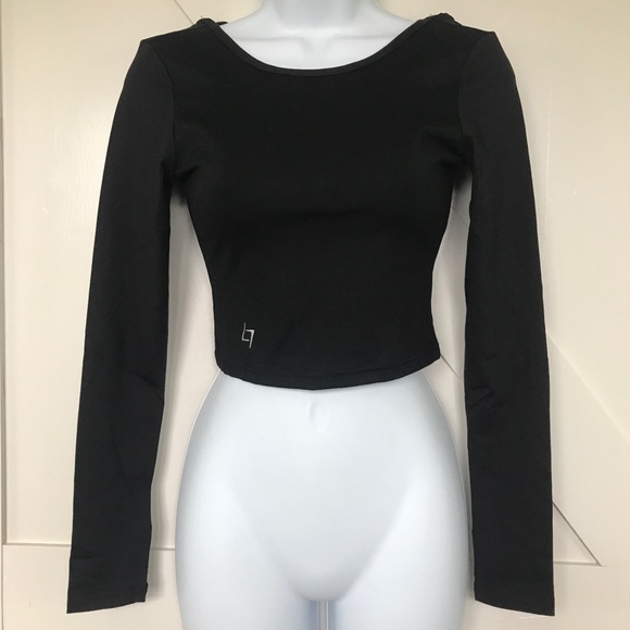 NWOT set Of Three Yoga crop top long sleeve tops - Picture 7 of 8